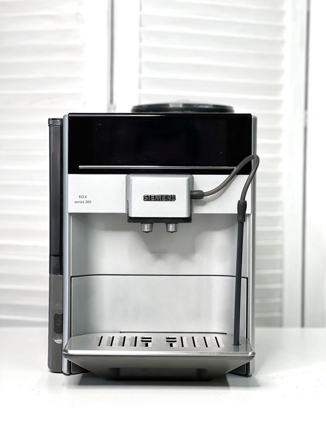 Кавомашина Siemens EQ 6 -серія 300 Б/У
