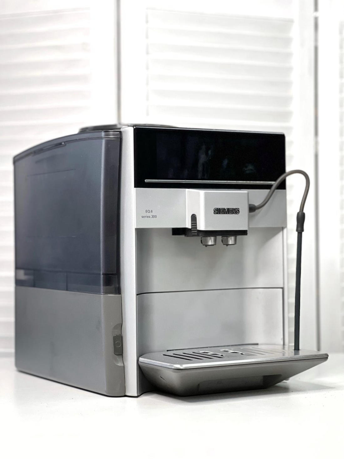 Кавомашина Siemens EQ 6 -серія 300 Б/У