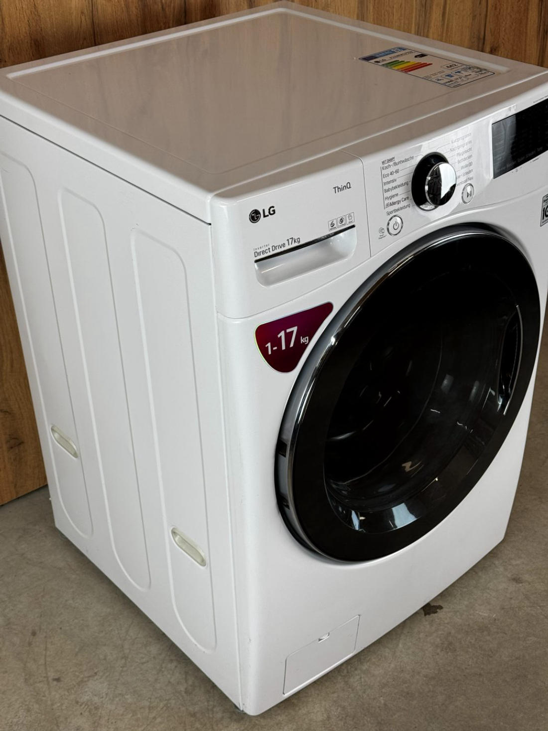 Пральна машина LG F11WM17TE2 (17 кг) Б/У