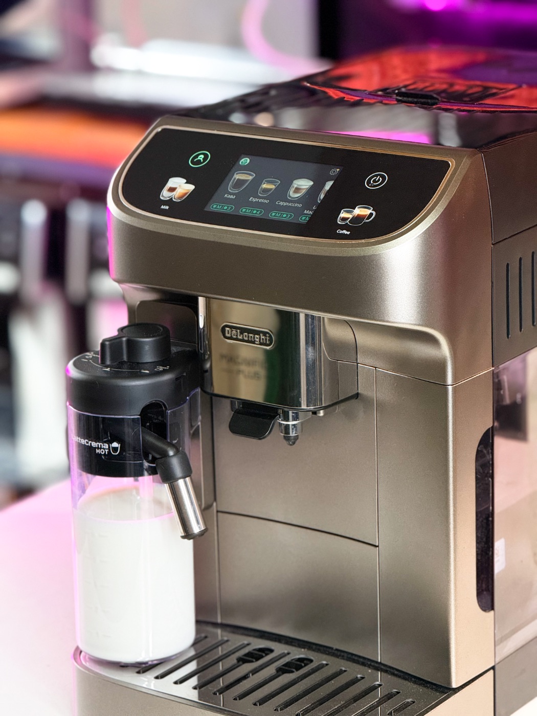 Кавомашина DeLonghi Magnifica Plus ECAM 320.70.TB Б/У