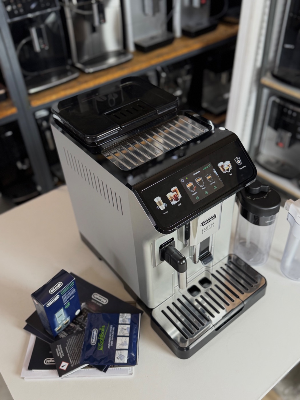 Кавомашина De'Longhi Eletta Explore ECAM 450.55.S Б/У