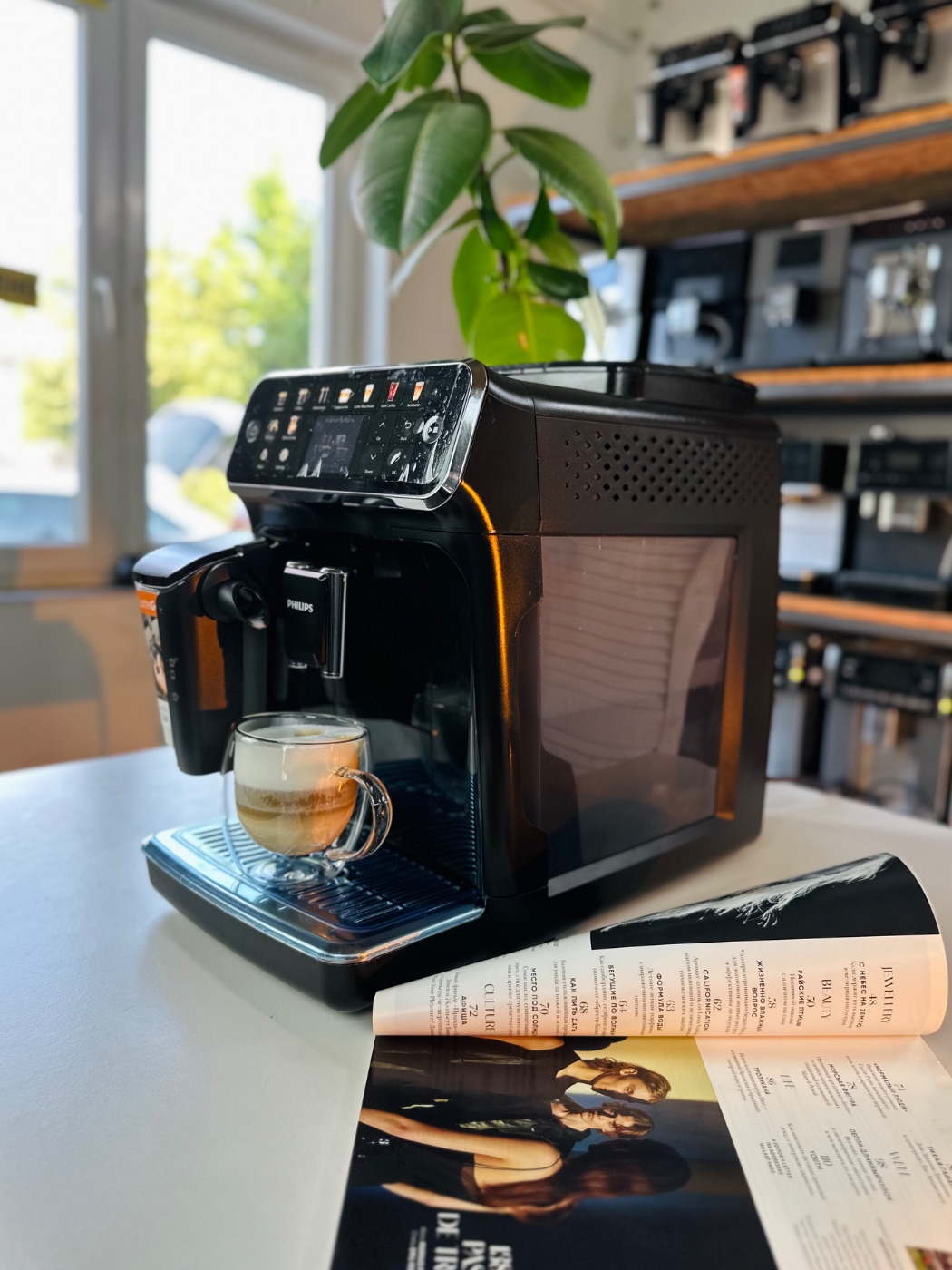 Кавомашина Philips Series 5500 LatteGo Б/У