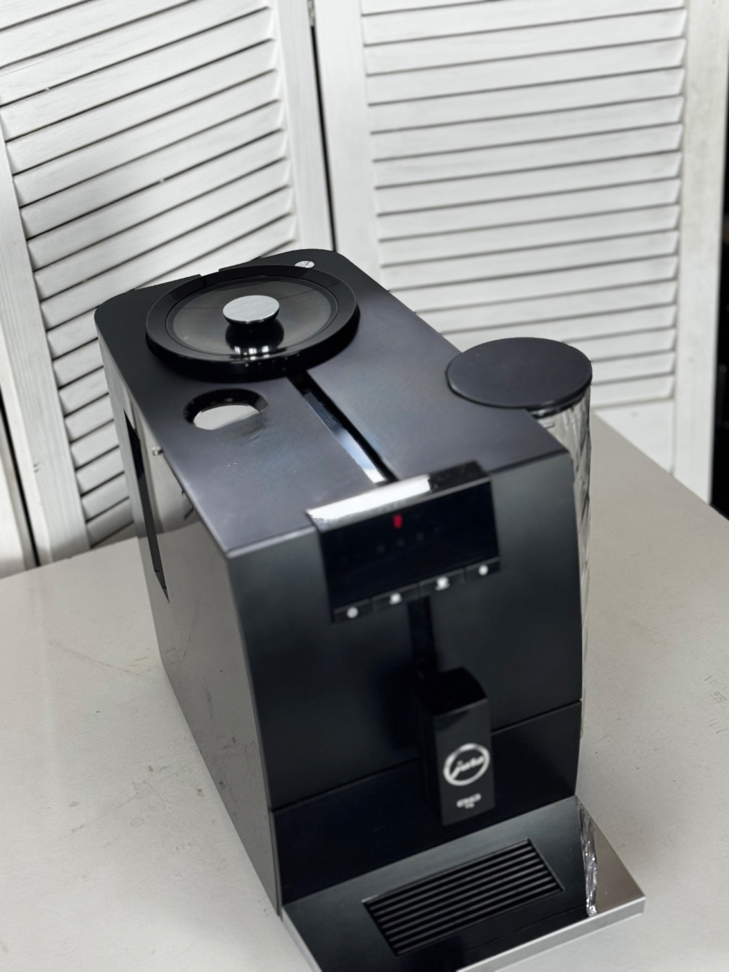 Кавомашина Jura ENA 4 Full Metropolitan Black Б/У