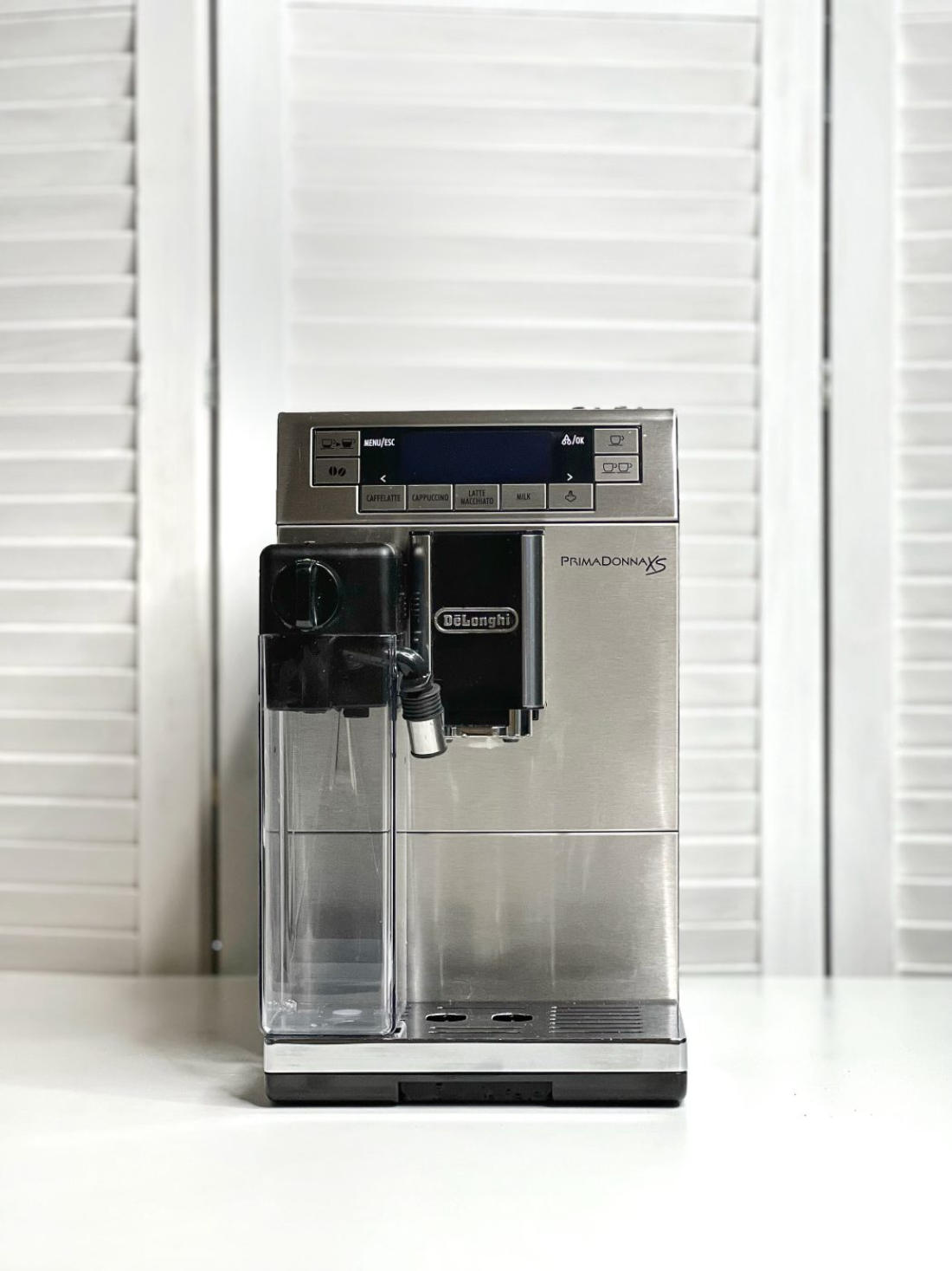 Кавомашина DeLonghi ETAM36.365.MB Б/У