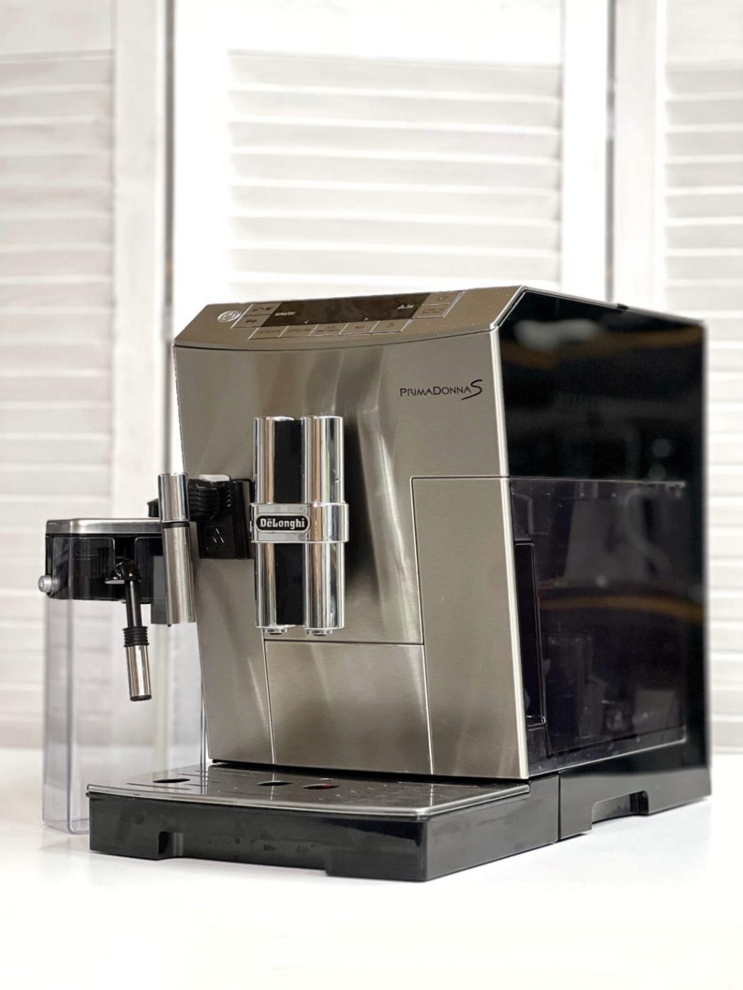 Кавомашина DeLonghi ECAM 26.455.M Б/У