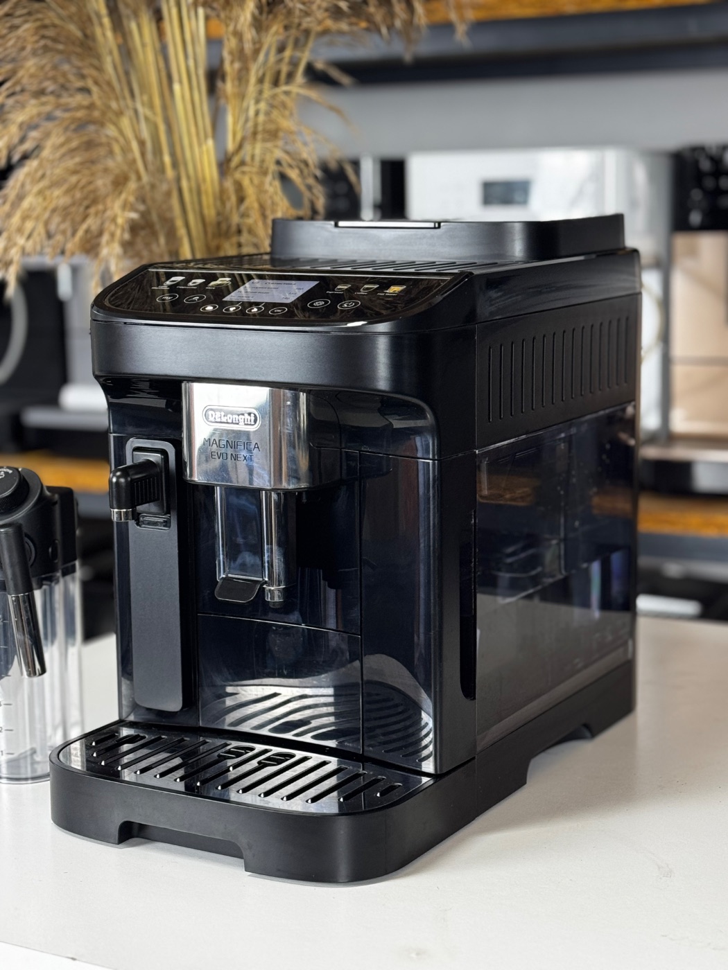 Кавомашина DeLonghi ECAM 310.60.B Б/У