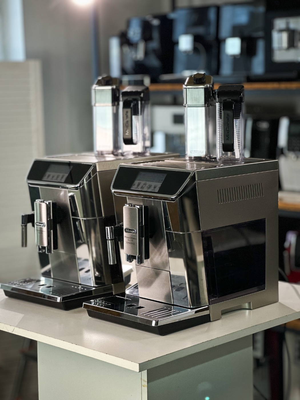 Кавомашина De’Longhi PrimaDonna Elite Experience Б/У
