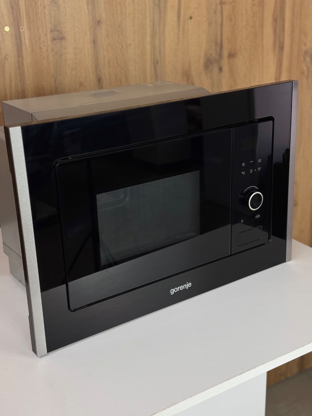Мікрохвильова піч Gorenje BM171A4XG Б/У