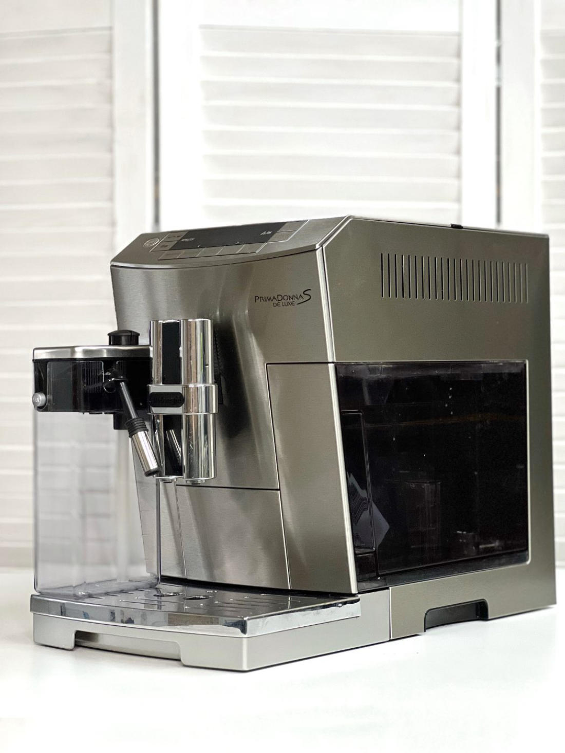 Кавомашина DeLonghi ECAM26.455.M (PrimaDonna S) Б/У