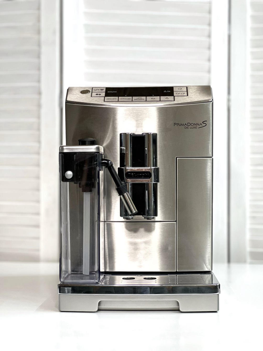 Кавомашина DeLonghi ECAM26.455.M (PrimaDonna S) Б/У