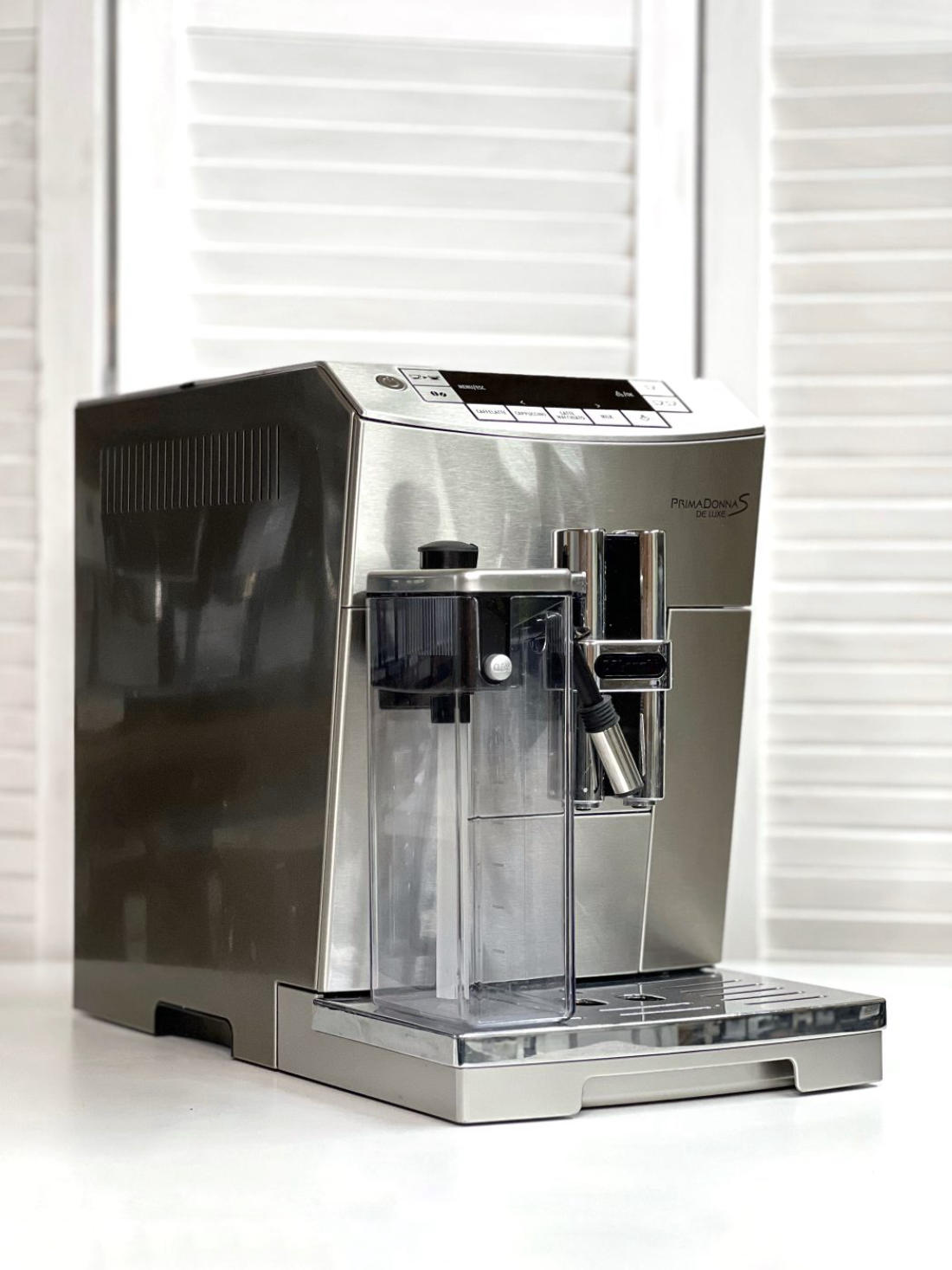 Кавомашина DeLonghi ECAM26.455.M (PrimaDonna S) Б/У