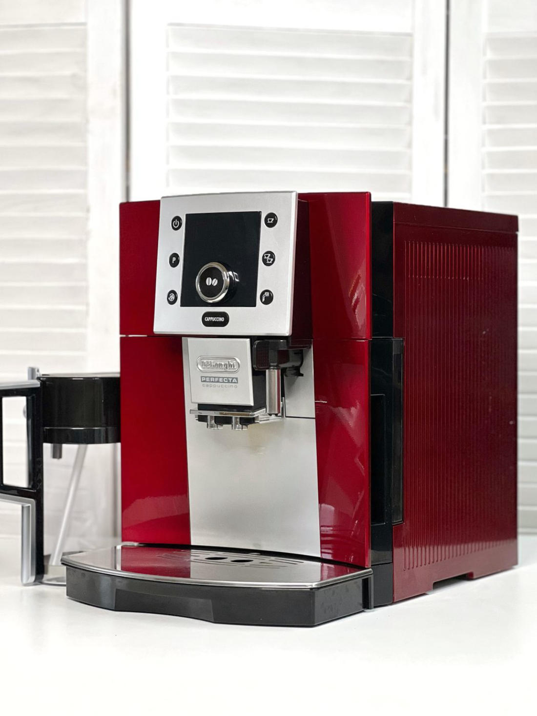 Кавомашина DeLonghi ESAM5550.R (Perfecta) Б/У