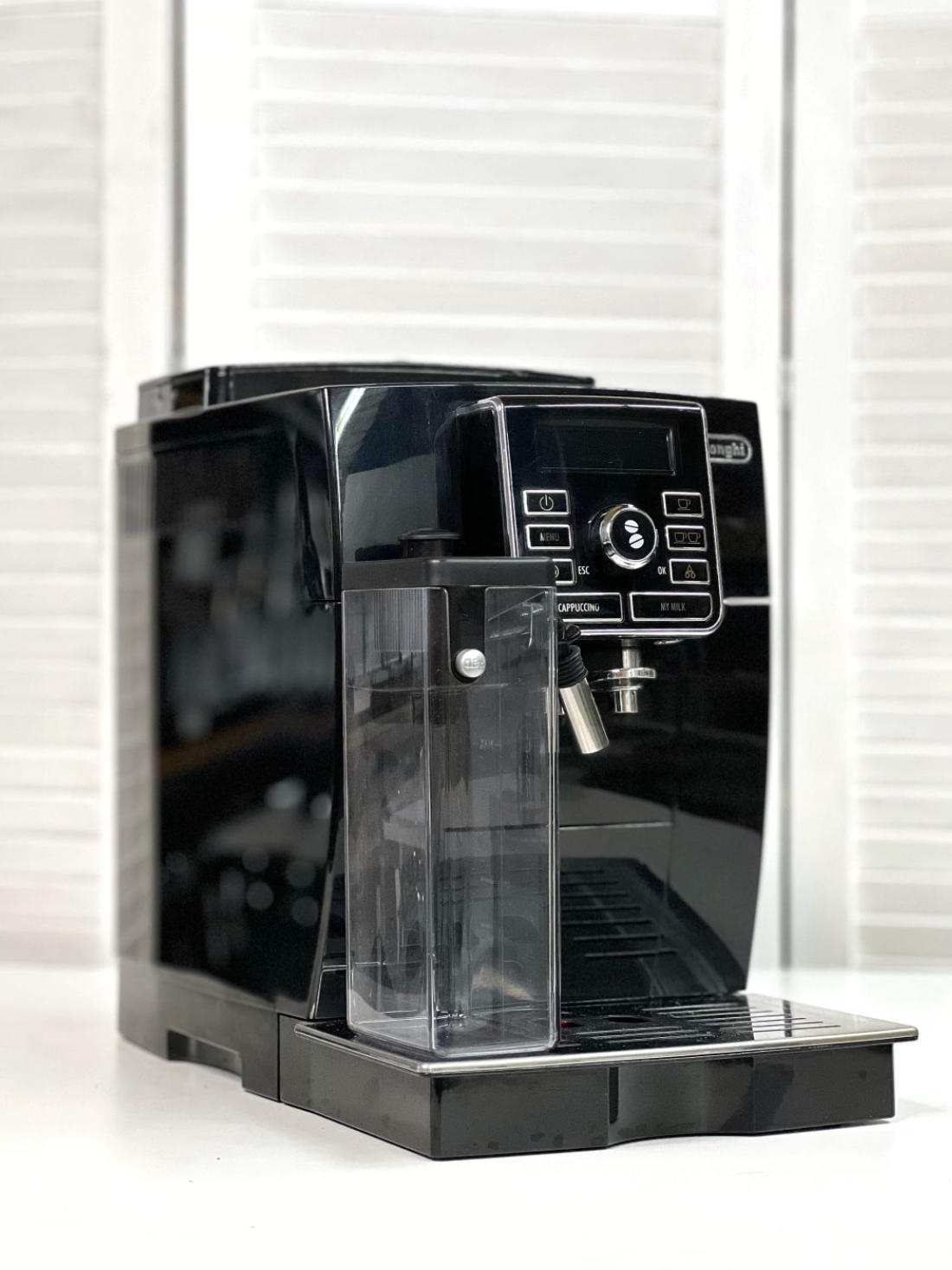 Кавомашина DeLonghi ECAM25.457.B (Magnifica S Smart) Б/У