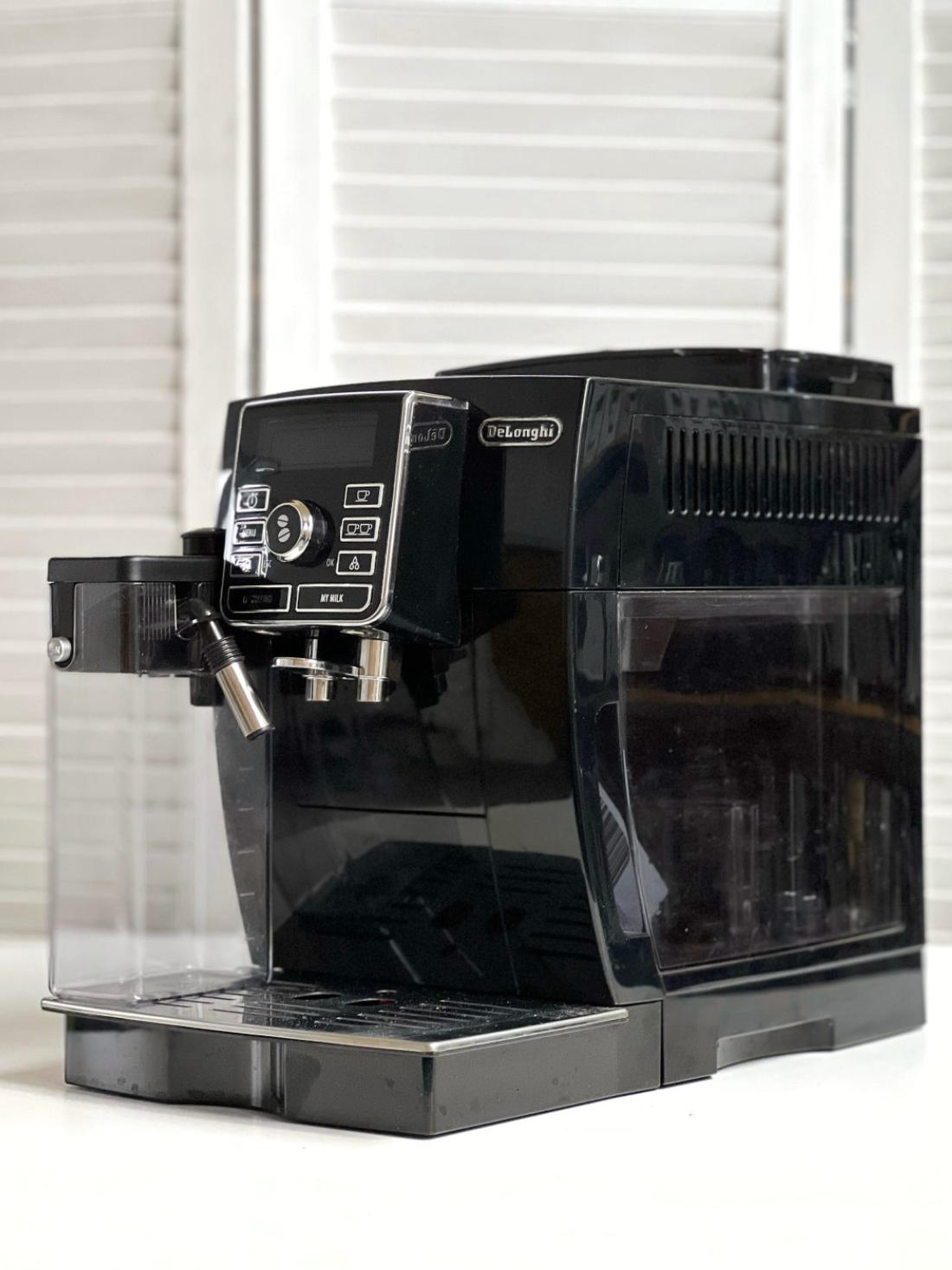 Кавомашина DeLonghi ECAM25.457.B (Magnifica S Smart) Б/У