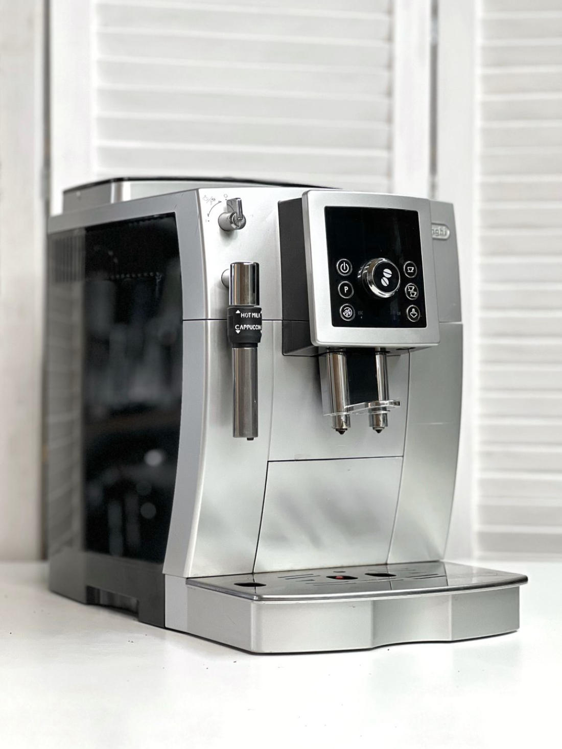 Кавомашина DeLonghi ECAM23.420.SB Б/У