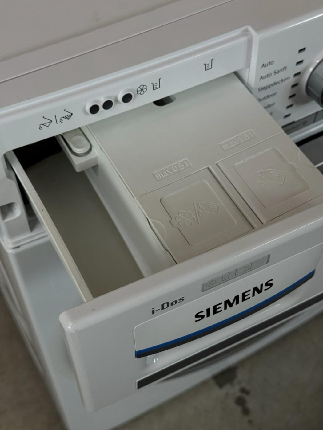 Пральна машина Siemens WM16Y843 (iQ800, i-Dos) Б/У