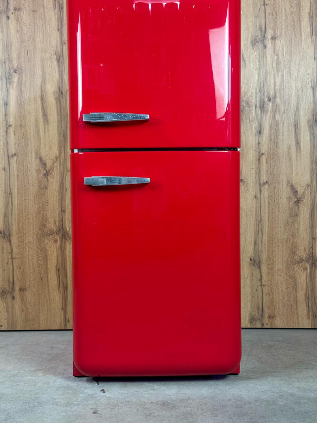 Холодильник Smeg FAB32RR1 (ретро, червоний) Б/У