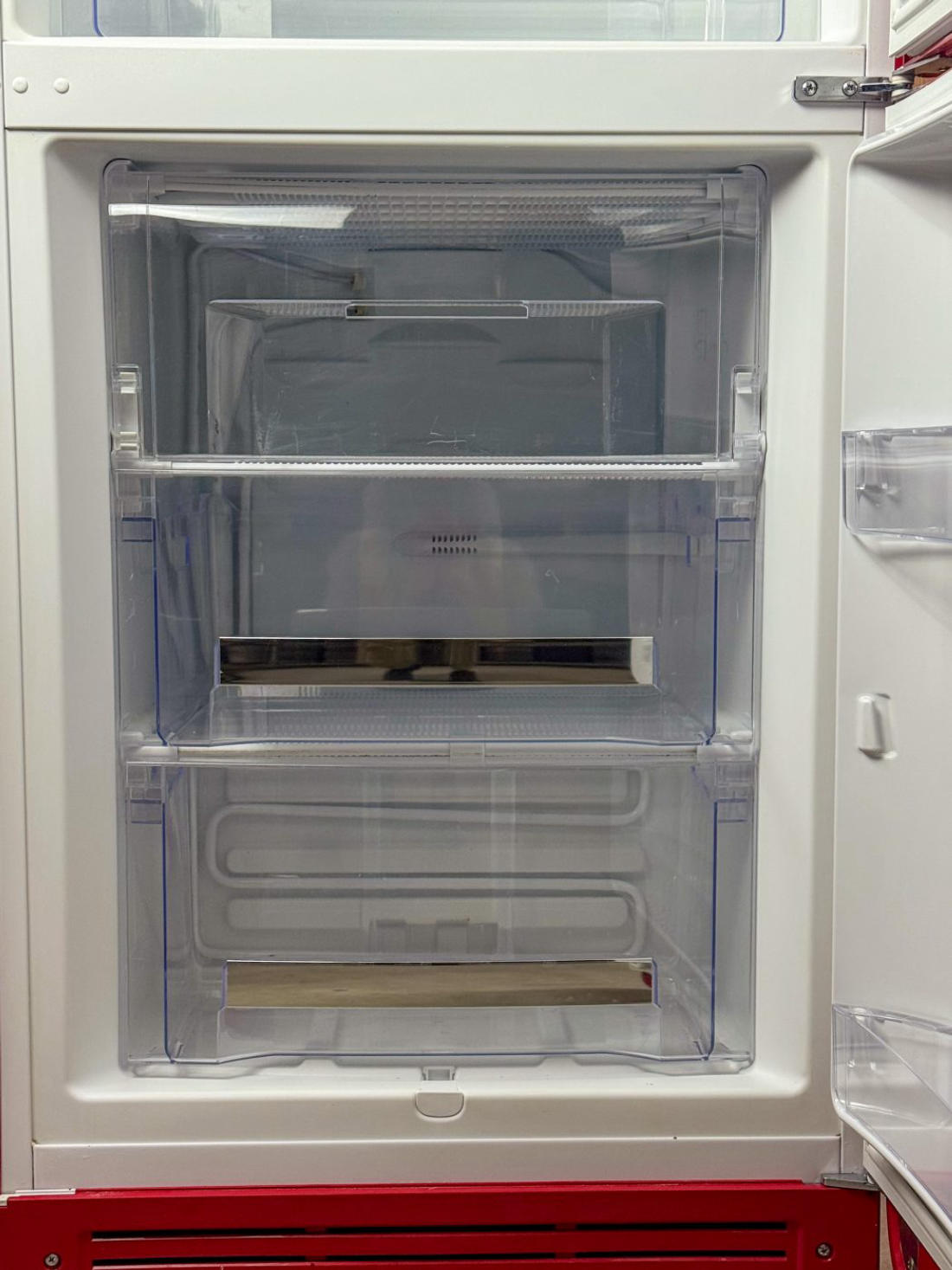 Холодильник Smeg FAB32RR1 (ретро, червоний) Б/У